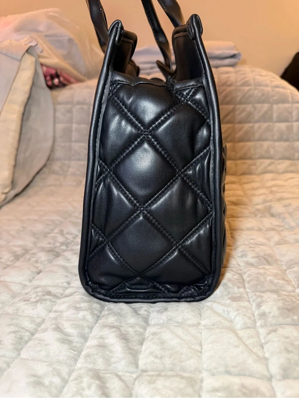 Steve Madden structured quilted